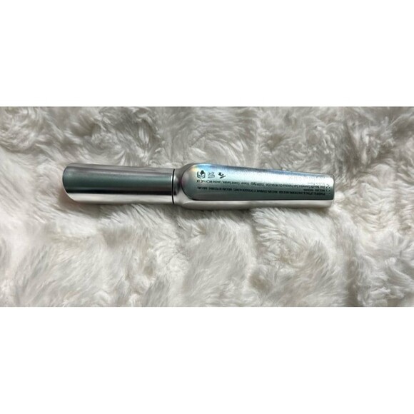 Benefit they’re real magnet extreme lengthening mascara - Picture 6 of 6